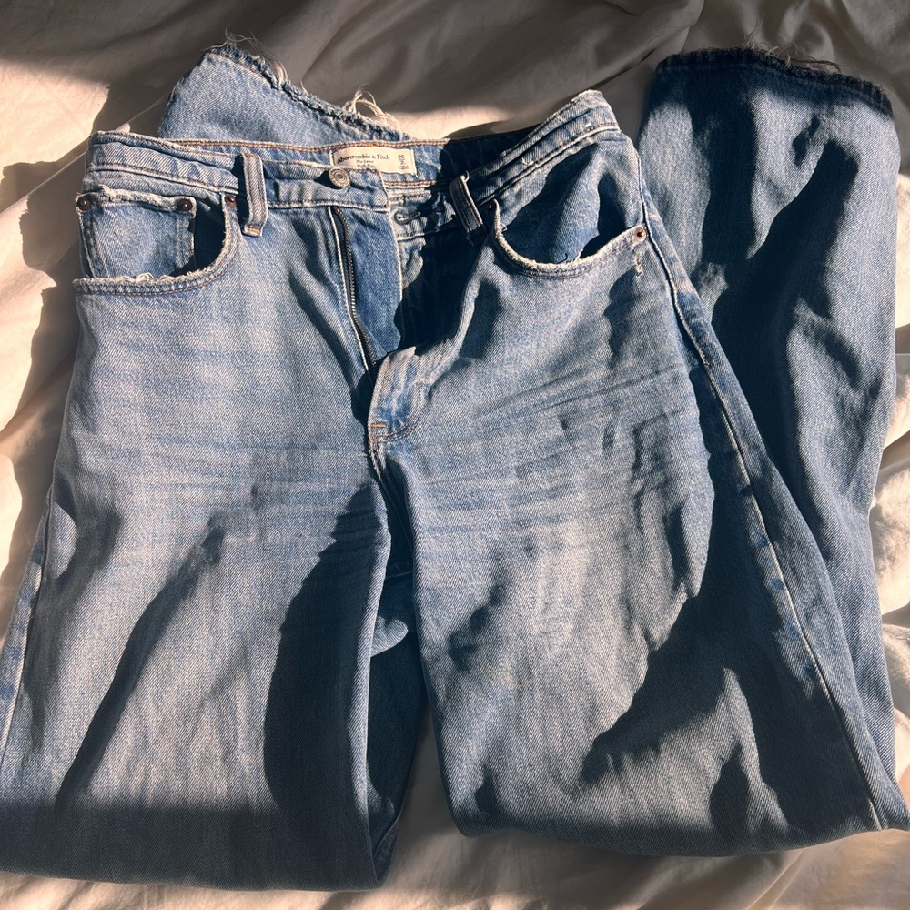 Abercrombie High Rise Loose Jean